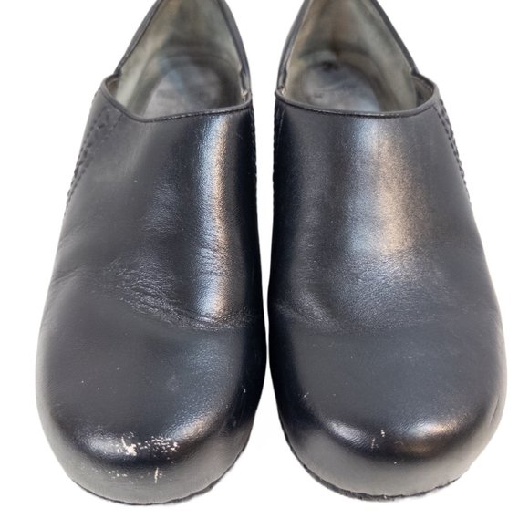 Dansko Size 40 (US 9.5) Tamara Clog Black Leather Slip On Nursing Heeled Shoe - Picture 8 of 9